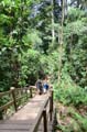 20120921105532 (San) - Brunei - Flink trappen lopen