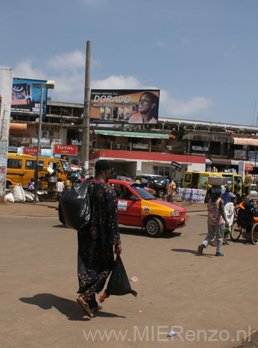 20091113113213 Ghana - Grote markt van Kumasi
