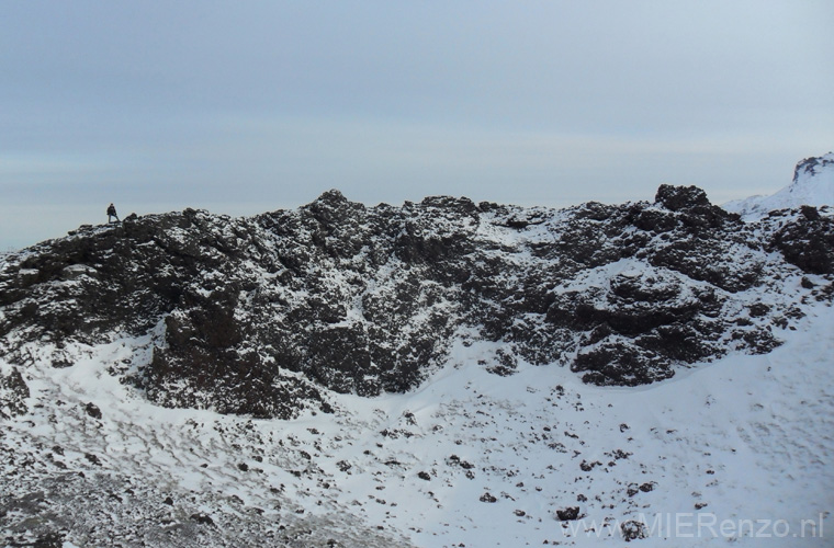 20120318105731-2 (Lilly) Tour Snæfellsnes bovenop een oude vulkaan