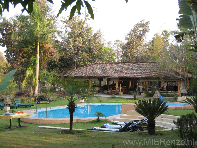 20130310170102 Mier - Hotel Kanha NP