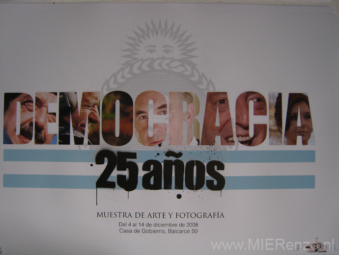 20081208 (29)  Buenos Aires - tentoonstelling voor 25 jaar democratie