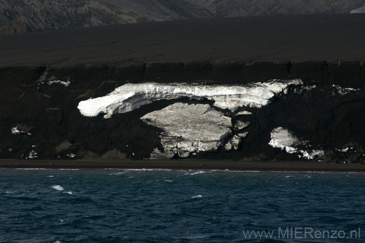 20081219 A (23)  Deception Island