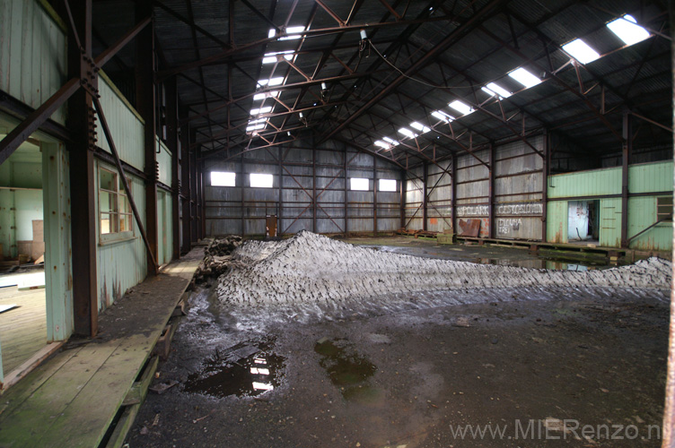 20081219 A (64)  Deception Island - Wailers Bay - de hangar