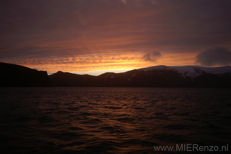 20081219 B (25)  Deception Island