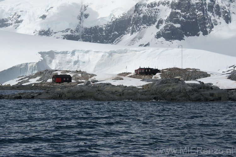 20081225 A (02) Port Lockroy