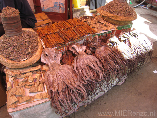 20100202101339 TanZanM - Stonetown