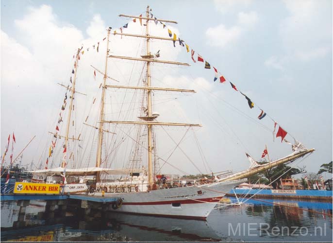 95 Indonesië A (46) Java - Jakarta Sail