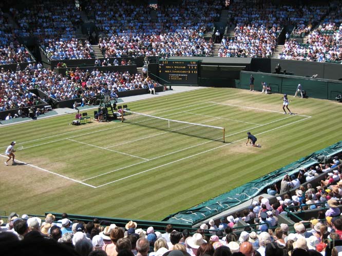 2008-07 Wimbledon (18) Venus in haar singel ook later kampioen!