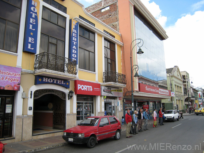 20080505 A (01) Riobamba - parkeerplaats vrijhouden voor de bus