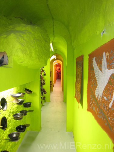 20080517 A (80) Quito - museum in gangen onder gebouw
